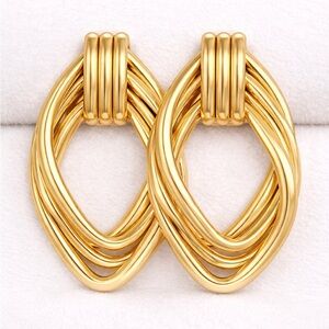 New! Gold Door Knocker Post Earrings (3859)